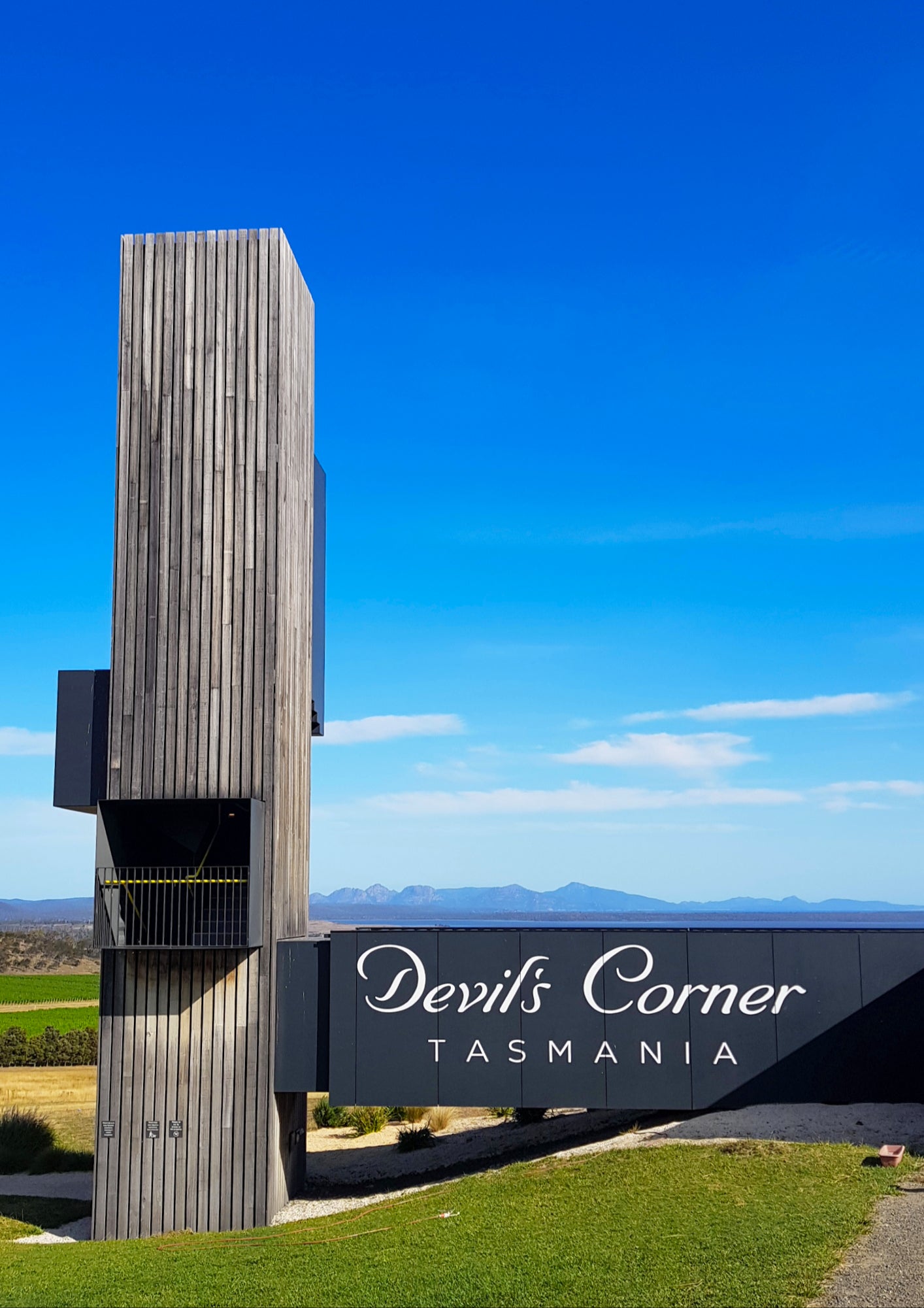 East Coast vs West Coast: Which Tasmania Region Suits Which Traveller?